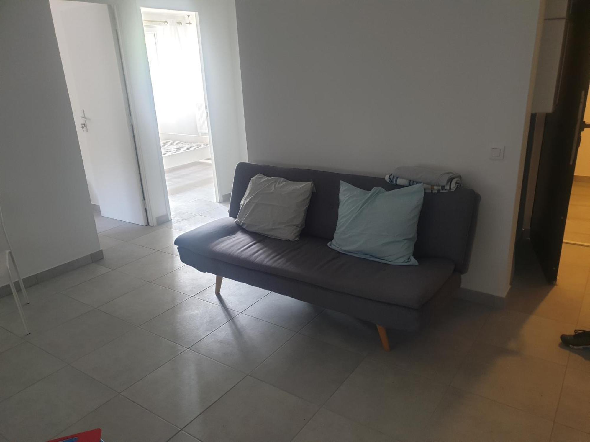 Appartements Renove 2023 Proche Aeroport 5Min, Gare Sncf 2 Min, Tramway Au Pied De L'Immeuble , Parking Possible, Renovated Apartments 2023 Near The Airport 5 Min, Train Station 2 Min, Tram Next To The Building 1 Min, Parking Possible Nice Ruang foto