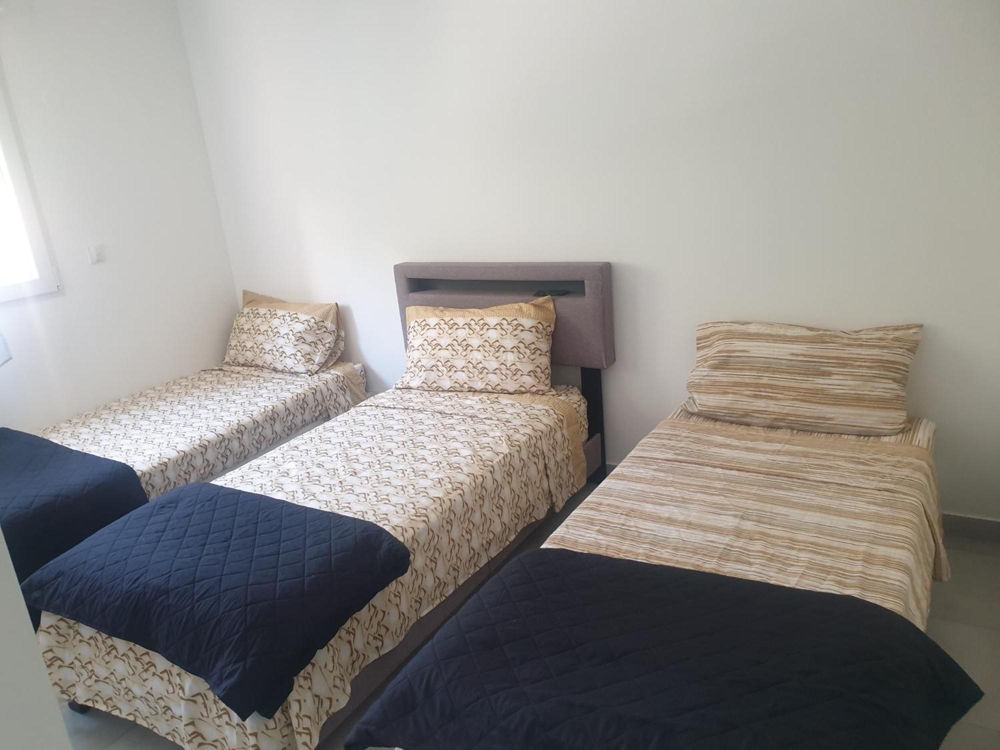Appartements Renove 2023 Proche Aeroport 5Min, Gare Sncf 2 Min, Tramway Au Pied De L'Immeuble , Parking Possible, Renovated Apartments 2023 Near The Airport 5 Min, Train Station 2 Min, Tram Next To The Building 1 Min, Parking Possible Nice Ruang foto