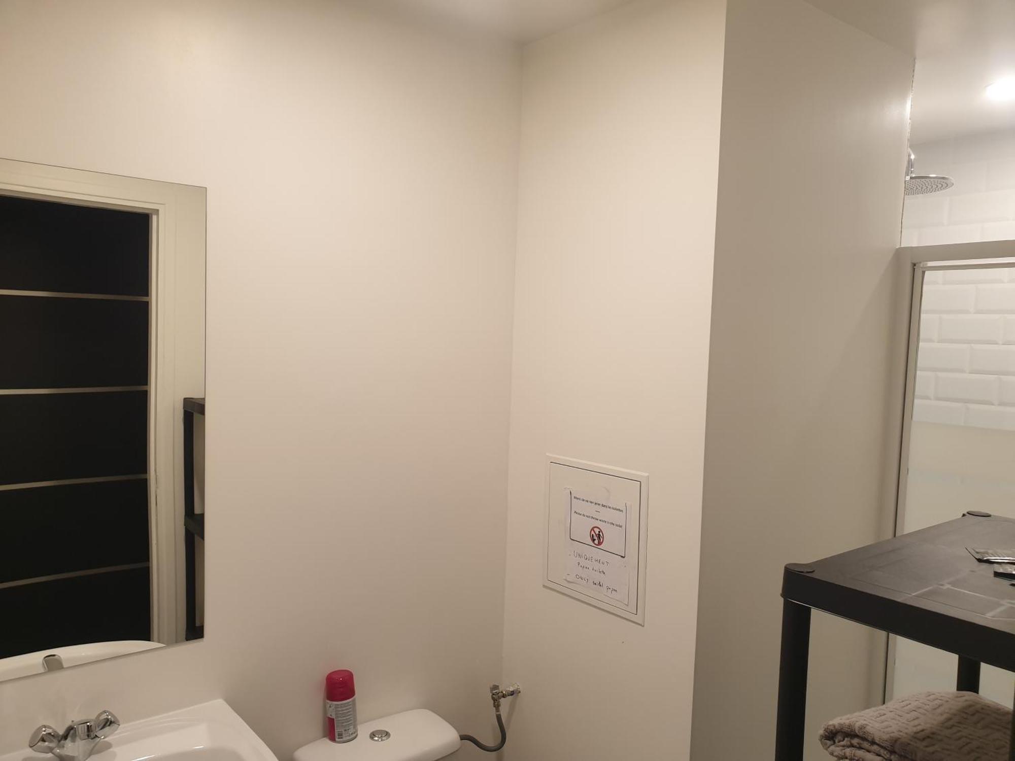 Appartements Renove 2023 Proche Aeroport 5Min, Gare Sncf 2 Min, Tramway Au Pied De L'Immeuble , Parking Possible, Renovated Apartments 2023 Near The Airport 5 Min, Train Station 2 Min, Tram Next To The Building 1 Min, Parking Possible Nice Ruang foto